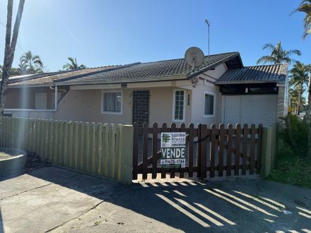 CA171 - CASA ESQUINA SAINT ETIENNE - FINANCIE